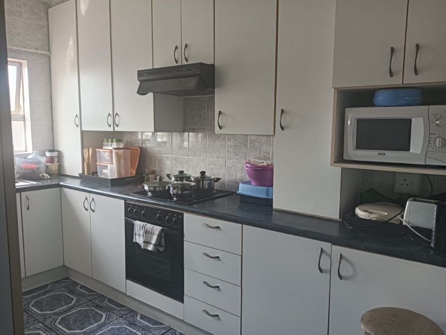 2 Bedroom Property for Sale in Quigney Eastern Cape